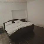 Jeddah Hostel غرف جدة اقتصادية Jed